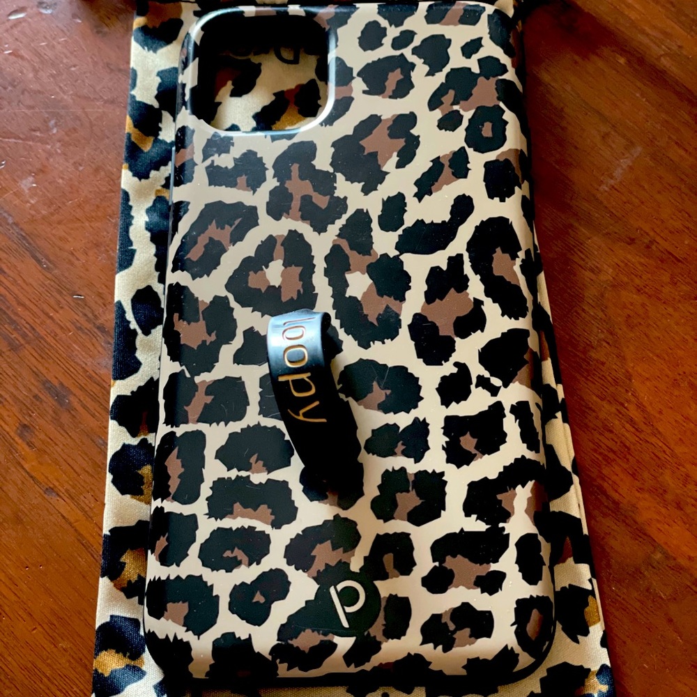 Loopy Case - iPhone 11 Pro Max - Leopard